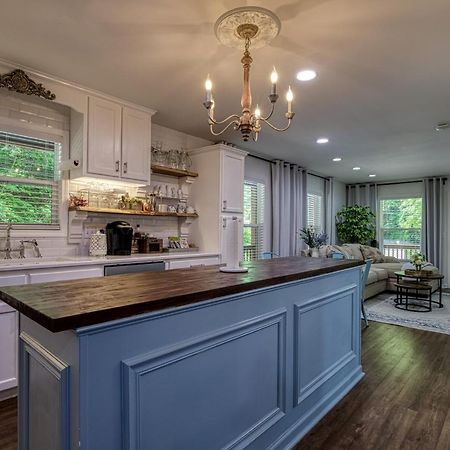 Great Location - Hot Tub - Dog Friendly Βίλα Sevierville Εξωτερικό φωτογραφία